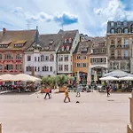 Lagrange Saint Sauveur 3*