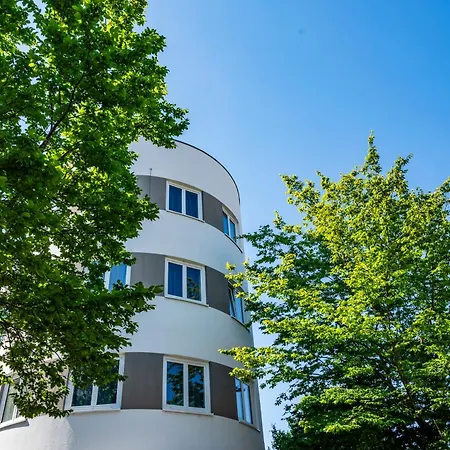 Lagrange Saint Sauveur Hotel apartamentowy 3*