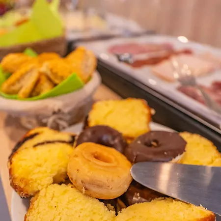 Aparthotel Lagrange Saint Sauveur 3*