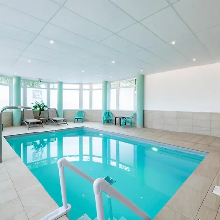 Lagrange Saint Sauveur 3*