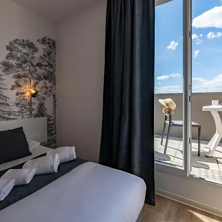 Lagrange Saint Sauveur Hotel apartamentowy 3*