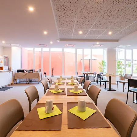 Aparthotel Lagrange Saint Sauveur 3*