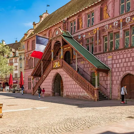 Aparthotel Lagrange Saint Sauveur 3*