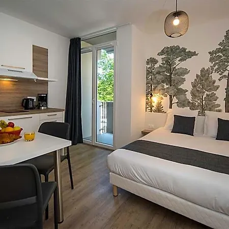 Apart-hotel Lagrange Saint Sauveur 3*