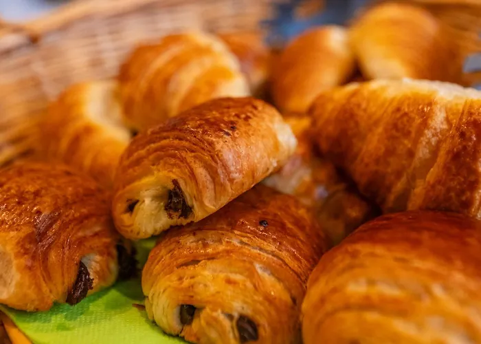 Lagrange Saint Sauveur 3*