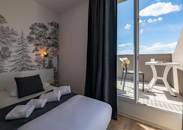 Lagrange Saint Sauveur Aparthotel 3*