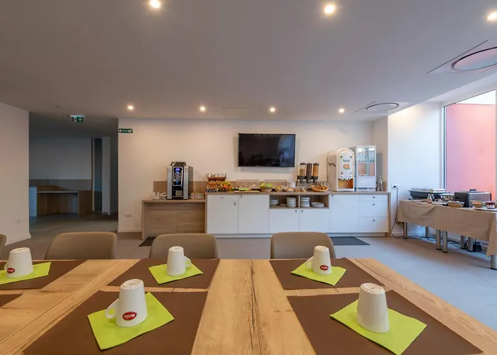 Lagrange Saint Sauveur 3*