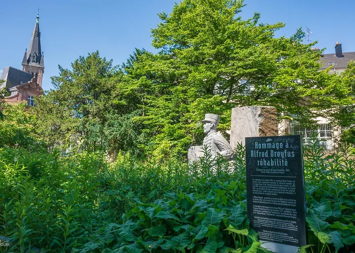 Aparthotel Lagrange Saint Sauveur